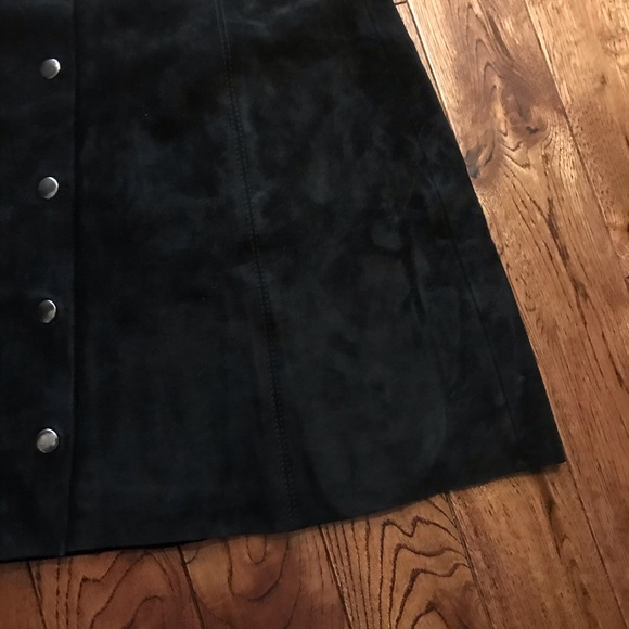 Topshop Suede Mini Skirt - Picture 2 of 12